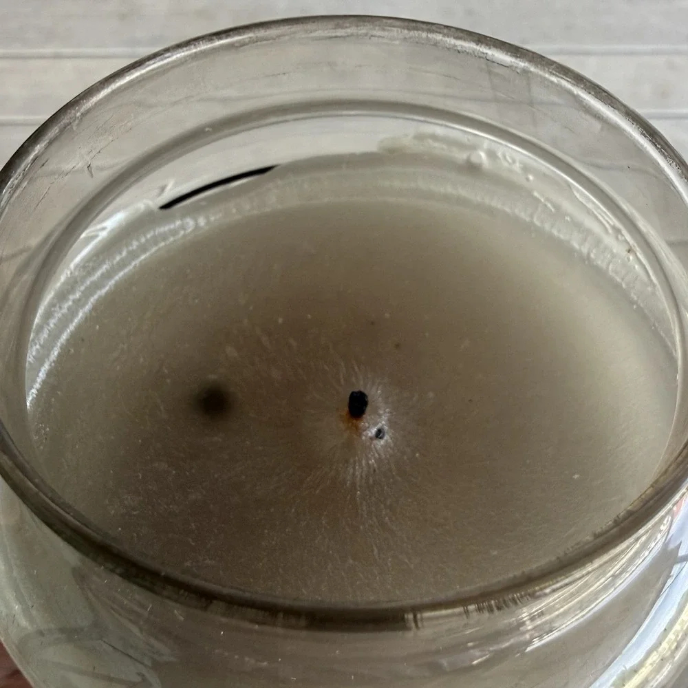 Yankee Wax Housewarmer‎ 14.5oz Candle Ocean Water Black Band Jar 65-90 Hours!